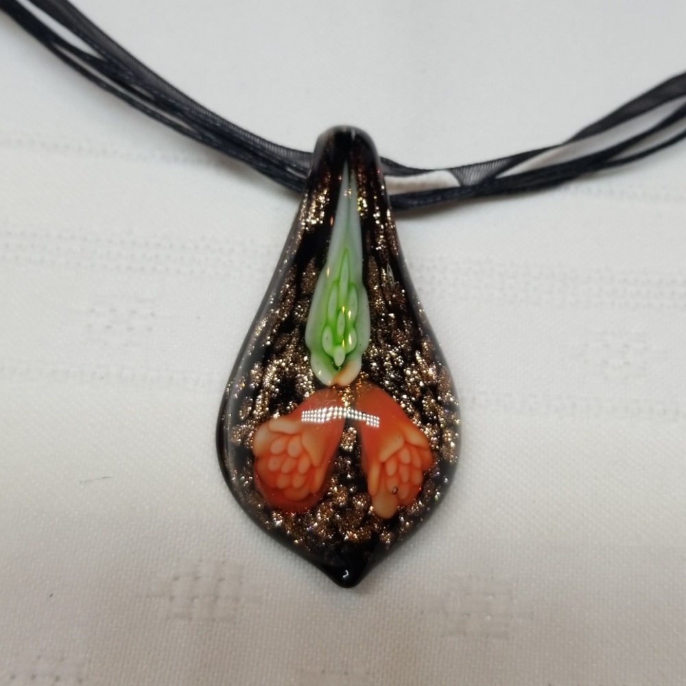 Lampwork pendant necklace - Picture 4 of 5
